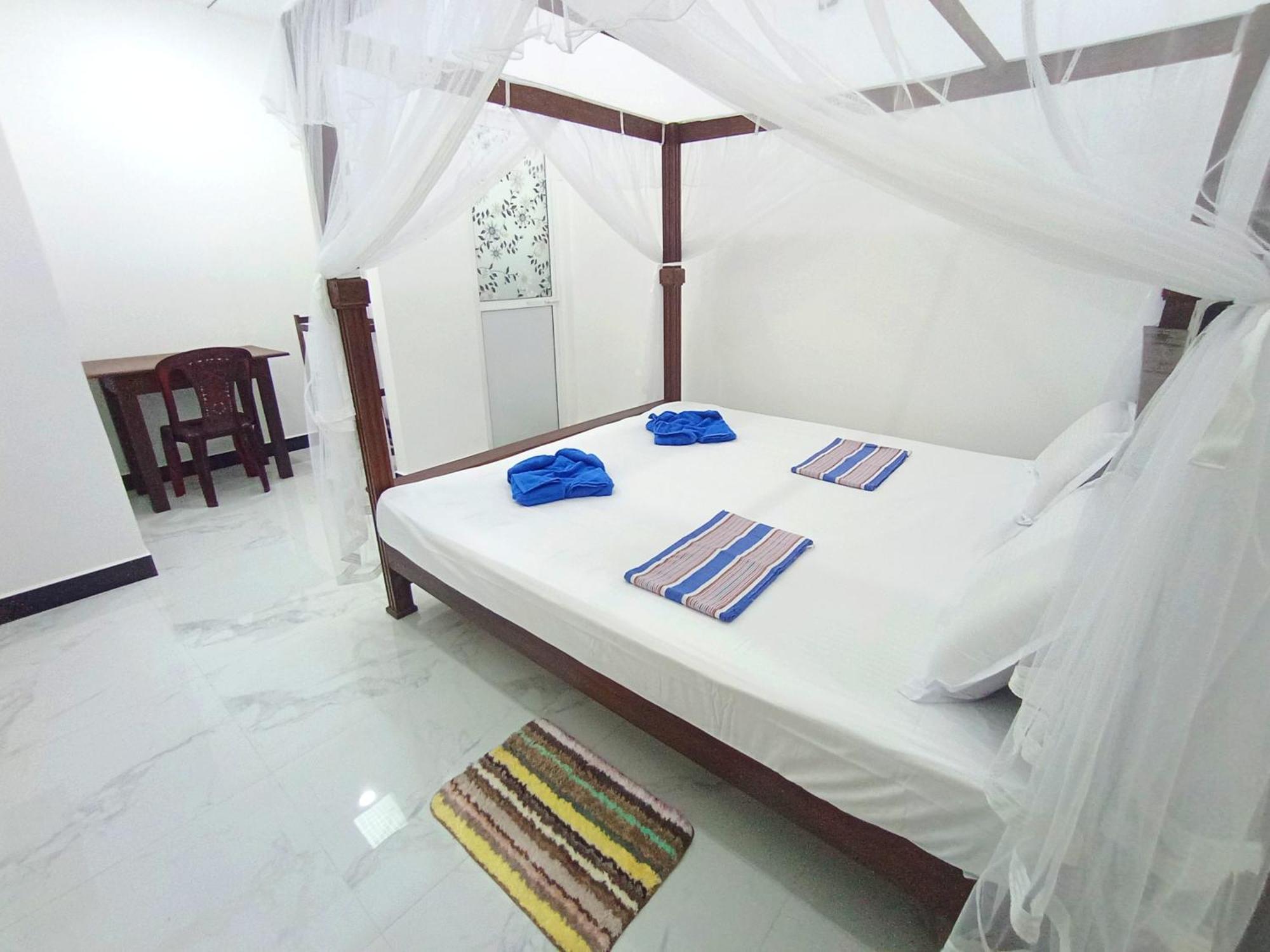 Amal Guest House Mirissa Exterior foto
